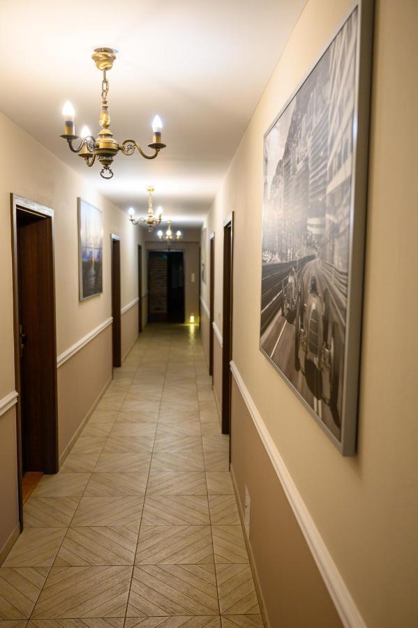 Hotel Stary Browar Tarnobrzeg Extérieur photo