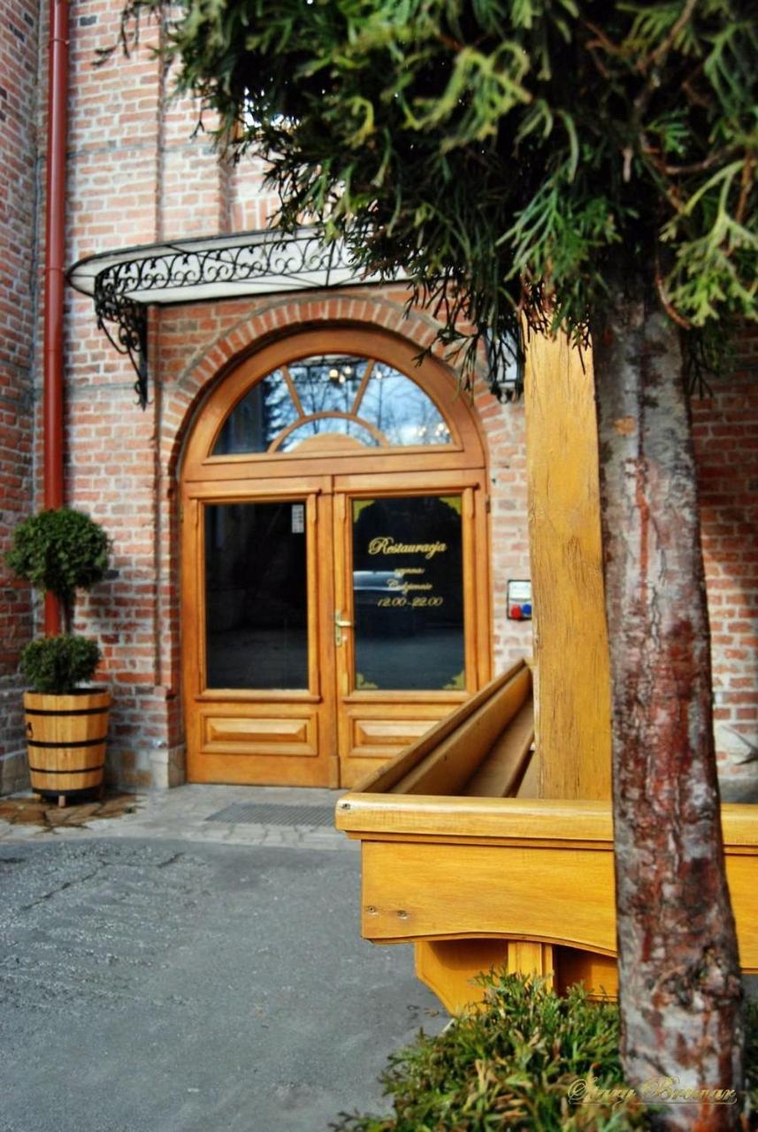 Hotel Stary Browar Tarnobrzeg Extérieur photo
